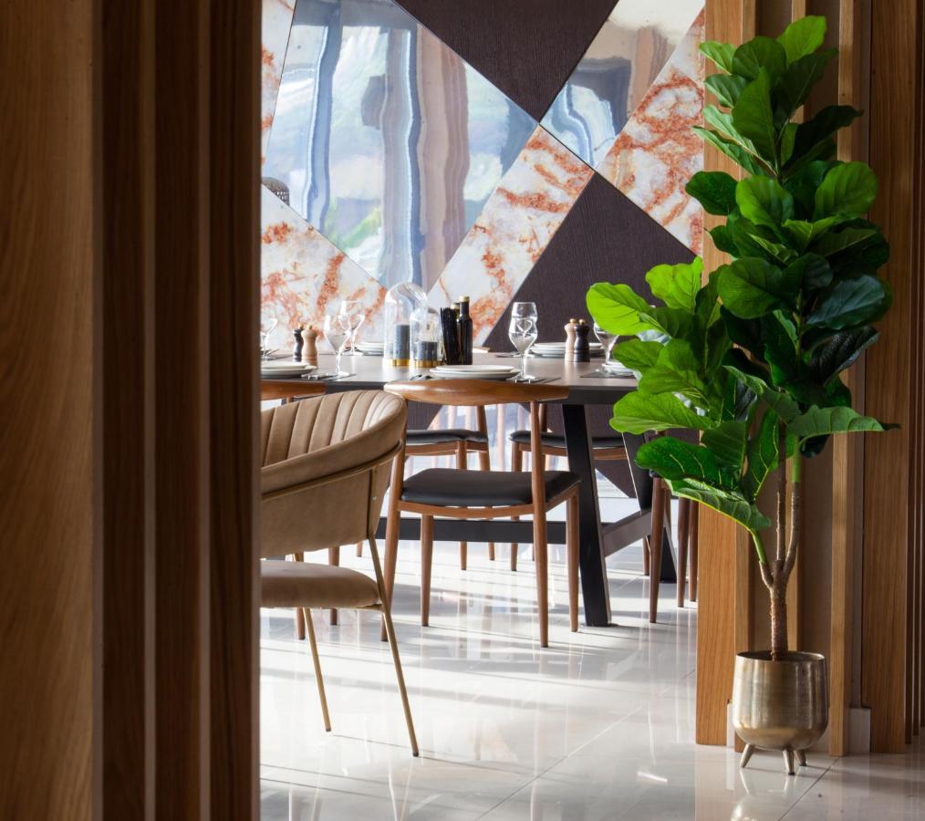 Hotel Sky Gevgelija Exterior photo Restaurant interior