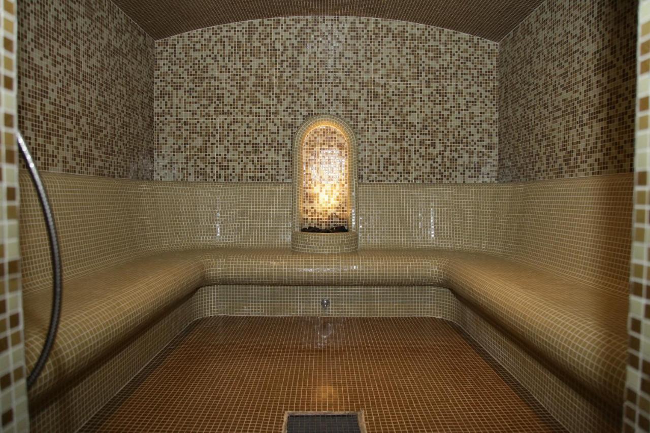 Hotel Sky Gevgelija Exterior photo A Turkish bath